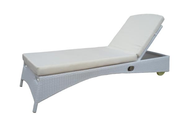 White garden sun lounger outdoor day bed