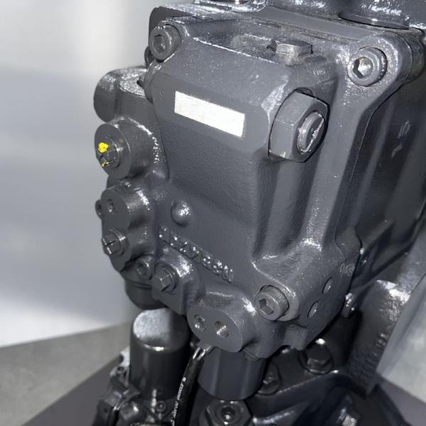 El ensamblaje de la bomba 708-2L-00150 se utiliza para PC200, PC210 y PC220 de las excavadoras Komatsu Tokugawa GID de presión de aceite