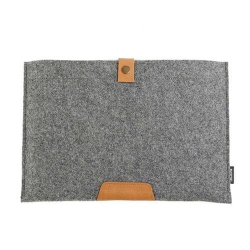 100% Felt Lightweight Padded Laptop Bag / Sleeve Metal Button Closure Grey Color