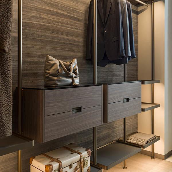 Roupas modernas de luxo organizador armário armazenamento armário com porta de vidro para quarto
