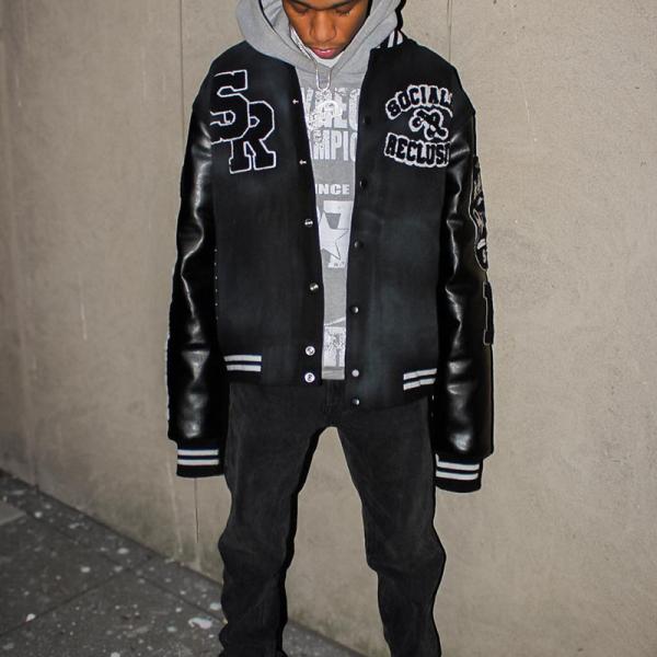 Custom Men Leather Sleeve Chenille Distress Embroidery Black Varsity Jacket Letter Patchwork Letterman Varsity Bomber Jacket