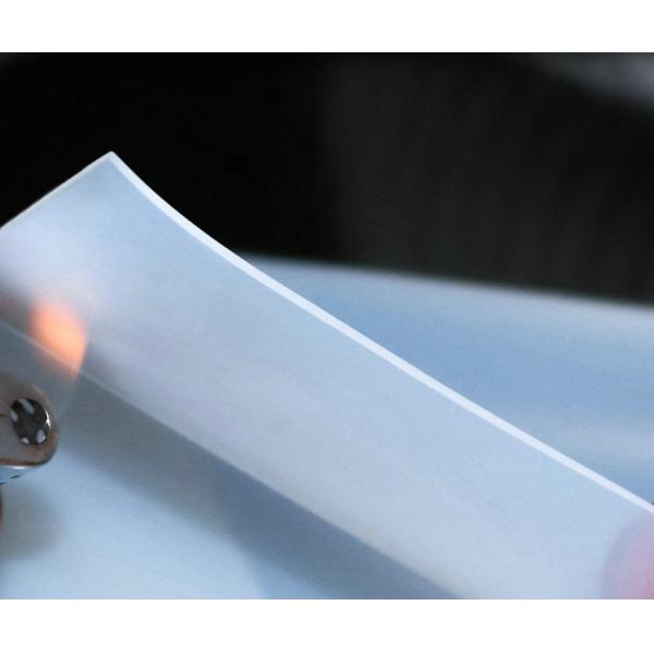 Plaque en caoutchouc de silicone résistant à la chaleur pour les environnements à température extrême