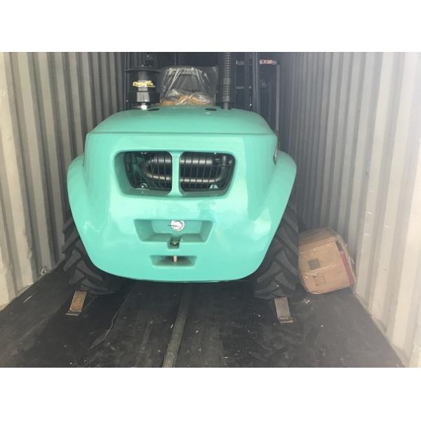 2x4 4x4 5 tonnes moteur diesel chariot élévateur hors route Montacargas