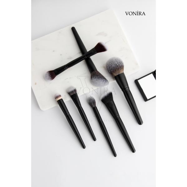 Highlighter красоты Vonira Pro сплющенный точностью чистит щеткой указанный краснеет макияж щетки выделяя щетку с медным Ferrule