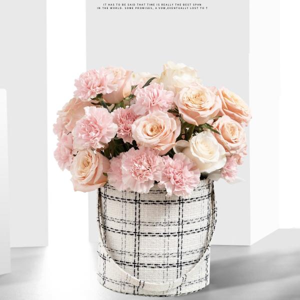 Образец на заказ изготовленный из роскошной модной ткани ручной круглый цветочный подарочный пакет