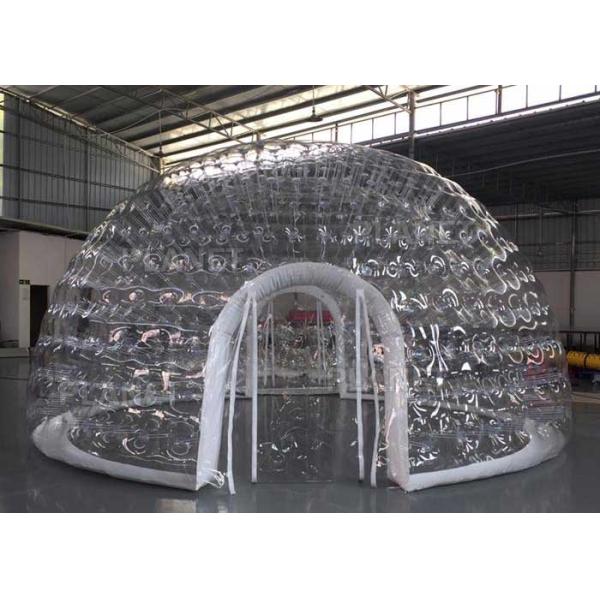 На открытом воздухе прозрачный раздувной шатер купола для мобильной гостиницы/ясного шатра иглу