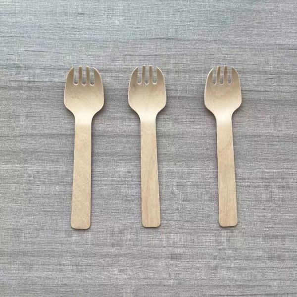 Package Size 100.00cm * 80.00cm * 60.00cm Natural Biodegradable Disposable Wooden Cutlery