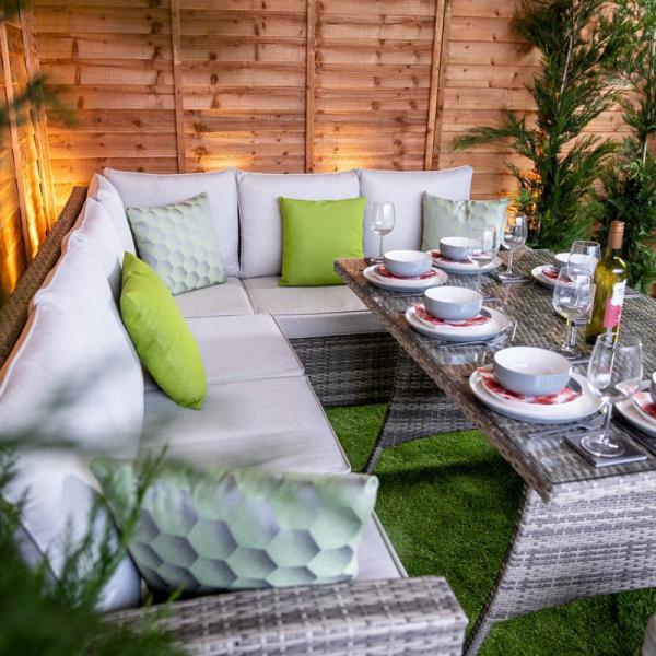 Restaurant Outdoor Light Luxury PE Rattan Sofa Set Patio Waterproof Metal Furniture