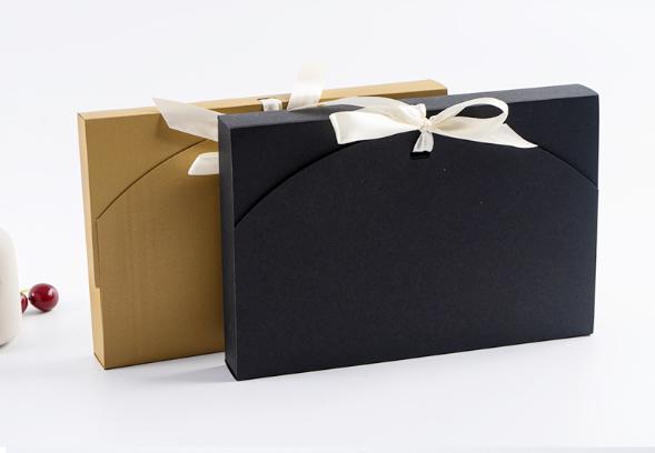 Custom Gold Black Luxury Gift Box with Satin Ribbon