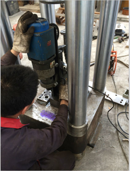 Вертикальная пресса Y83-315 1100kg/h брикета металла утюга