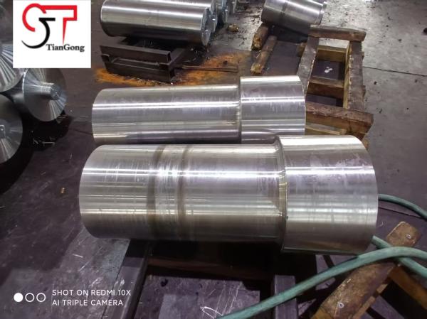 100KG - 1000KG Alloy Steel Forging Shaft For Wind Turbine Main Drive 42CrNiMo 18CrNiMo