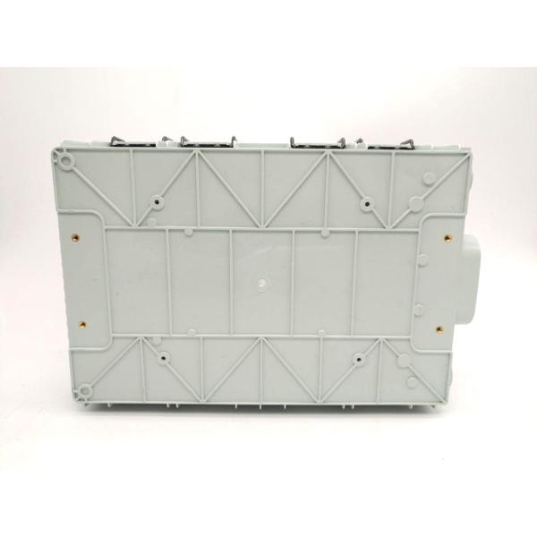 На открытом воздухе порты 96 терминальной коробки 16 оптического волокна вырезают сердцевина из коробки Сплиттер ККО-ФДП-16М 1С16 ЛГС