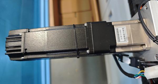 XL-8008 プライマリ・エフェクト トラペゾイドフィルターバッグ メーキングマシン 特許出願