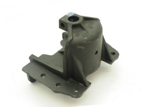 2912441-146 Leaf Spring Bracket Assembly For FAW