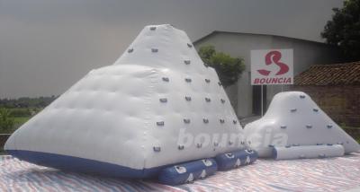 Molhe o iceberg inflável da água do parque/a parede de escalada água inflável