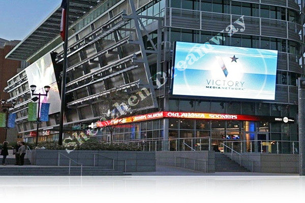 Full Color Outdoor SMD Led Screens High Definition P8 7000cd/sqm Brightness