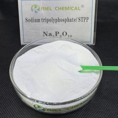 Poudre de sodium à 96% Stpp de qualité industrielle pour un adoucisseur d'eau à haut rendement