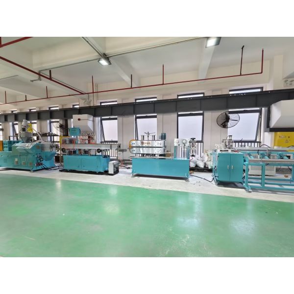 Interior Fitting Curtain Rail Manufacturing Machine,Window Decoration Plastic Profile Extruder