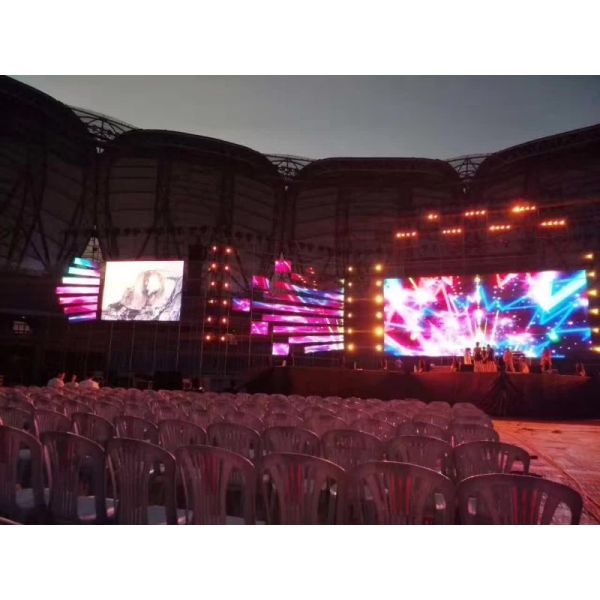 IP65 Waterproof Outdoor LED Display with 7680Hz Refresh Rate and P3.91 Pixel Pitch for Concert LED Screen Rental