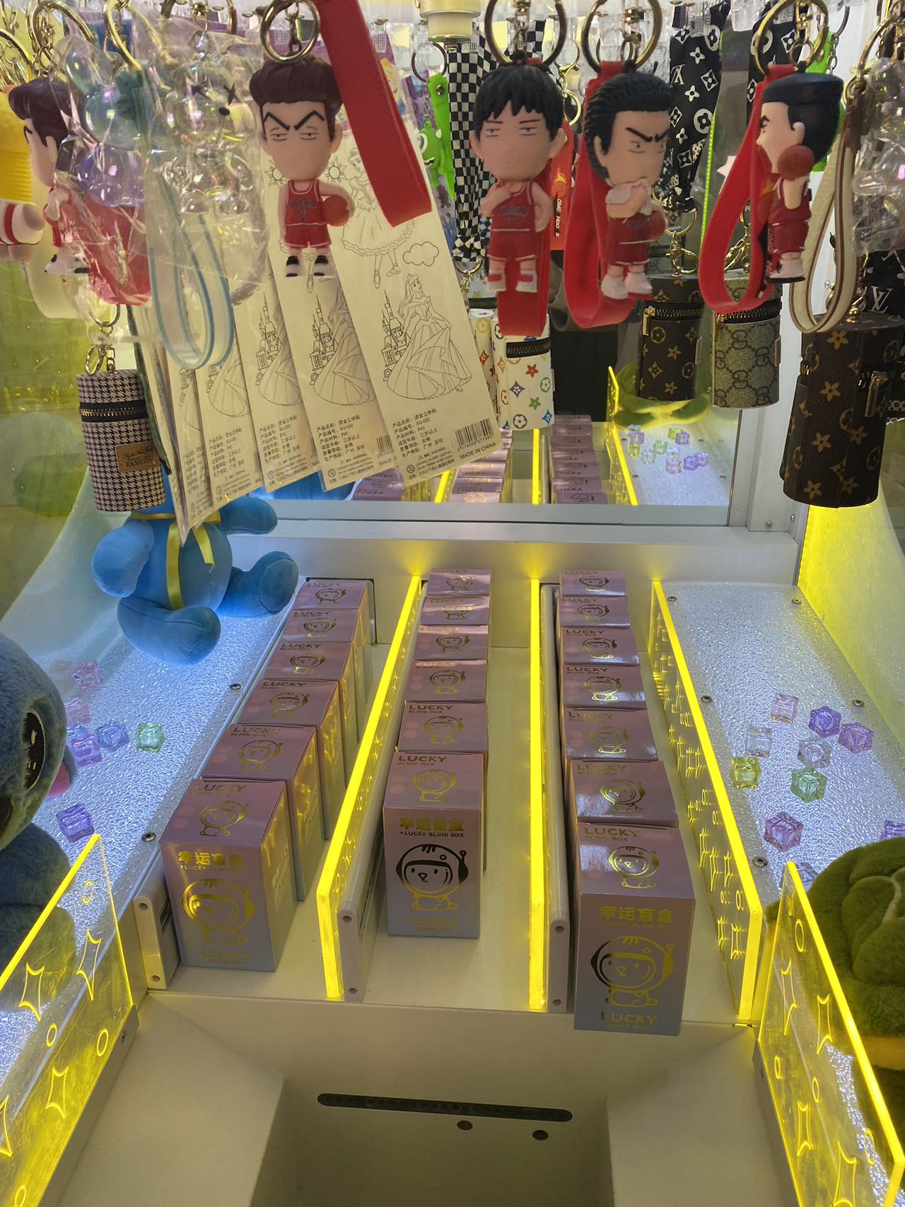 Lucky Magic Clip (40 Clips + Blind Box Function) Prize Machine, High Playability for Amusement Park Business