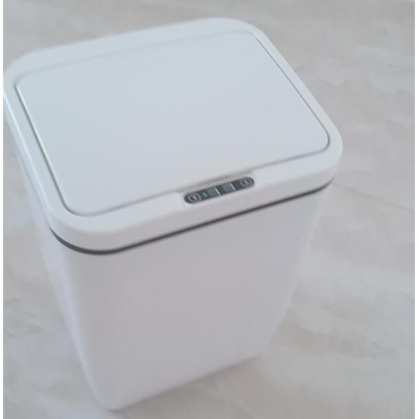 Easy Operate Smart Garbage Can With Large Capacity Rechargeable Battery