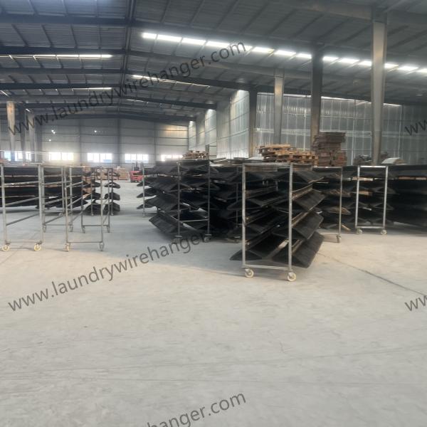 1150 Cartons Capacity Silver Electro Galvanized Steel Hanger Per 20 Ft Container