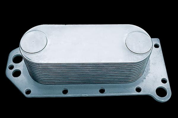 CUMMINS 6CT OIL COOLER/3974815