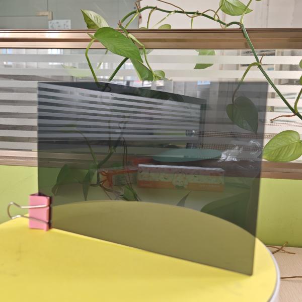 Customized Width Polycarbonate Solid Sheet High Impact Strength and B1 Fire Retardancy Guaranteed