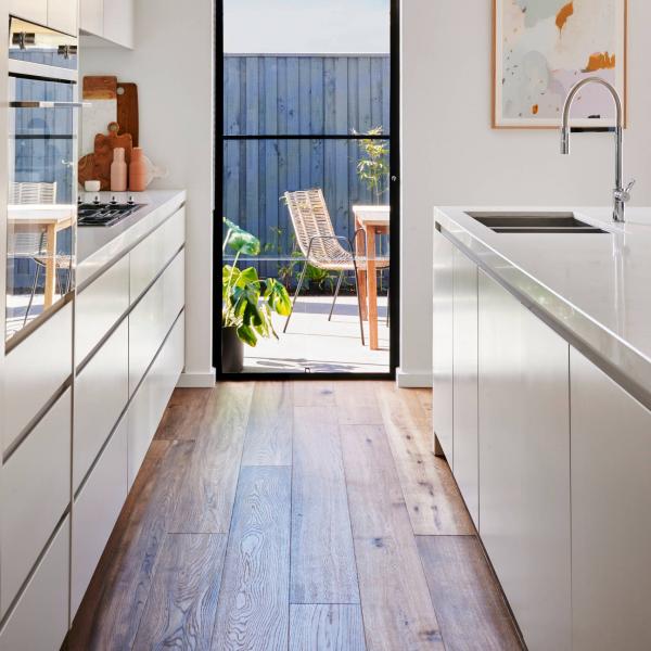 Latest Custom I Shape White Lacquer Kitchen For Apartments And Hotel