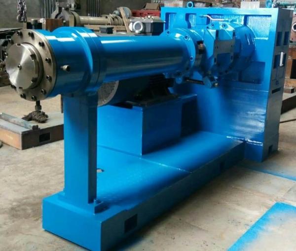 900mm Screw Working Length Rubber Hose Extruder Machine for in Manufacturing Plant