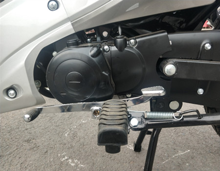 Мотоцикл на колесах 100cc