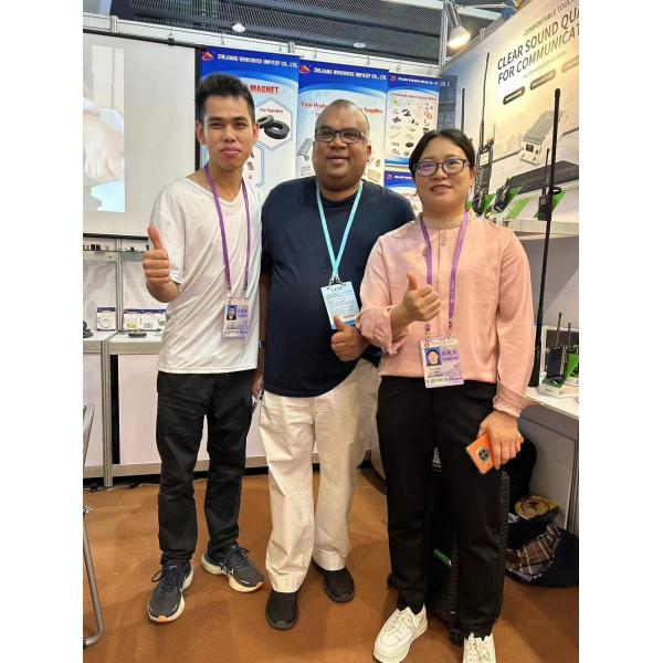 Baofeng AD-1904D Digital Walkie Talkie with 12W Output Power, 3800mAh Battery, and 16 Storage Channels for Long Distance UHF Communication