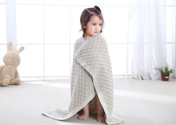 Knitted Personalized Cotton Baby Blankets , Customized Oblong Unique Baby Bedding Sets