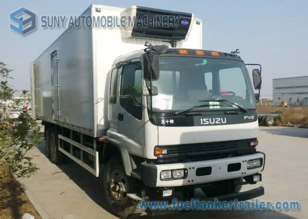 25 T ISUZU 6x4 refrigerated truck transportation Original Japan Import Engine 360 HP