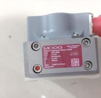 L'équipement doit être équipé d'un dispositif de décharge électrique et d'un dispositif de décharge électrique.