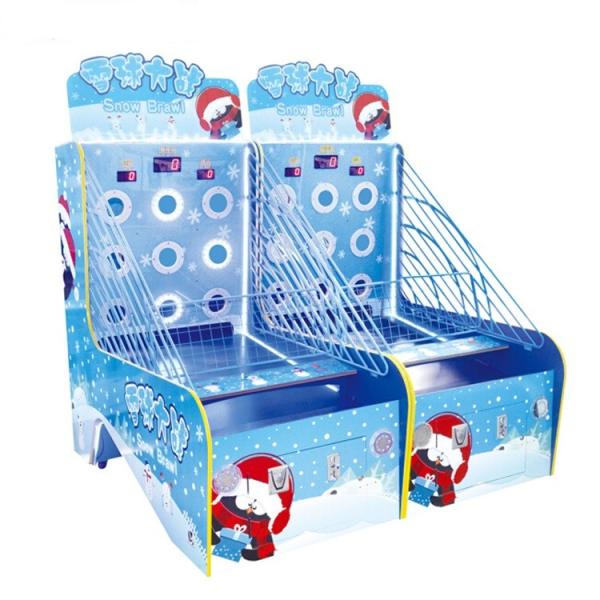 2 Players Redemption Arcade Machines , Snow Brawl Soccer Shooting Ball Game Machine Coin Operated