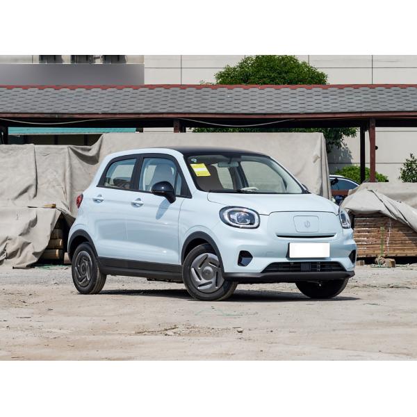 Leapmotor T03 Mini EV Car для взрослых 280 км Дальность 5 дверей 5 мест Седан 4780 * 1905 * 1675 мм