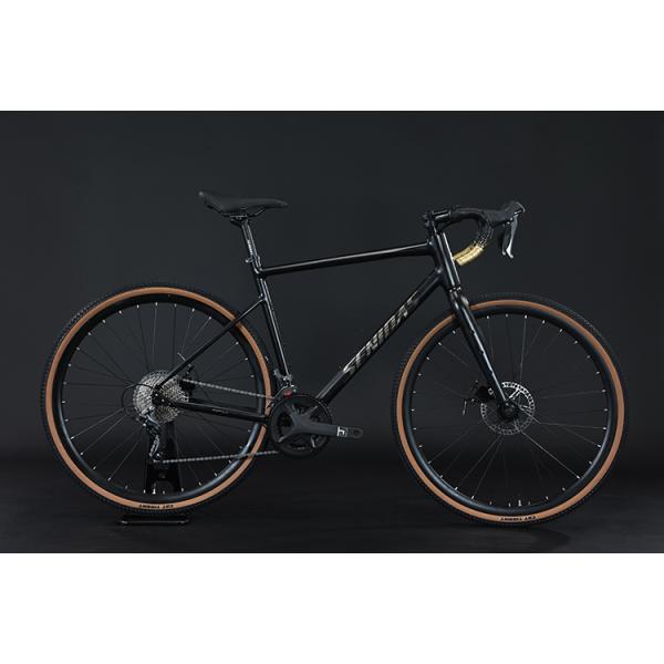 Обычный педаль через ось 700 * 40C гидравлические дисковые тормоза гравий велосипед с скрытыми кабелями