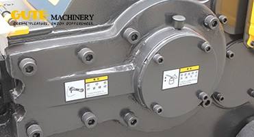 Автомат для резки 48T/MIN плоской Адвокатуры железного прута GUTE GQ40A 32*32MM