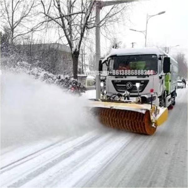 Dongfeng 4x2 Snow Removal Truck Road Street Sweeping Truck 8 Speed Transmission