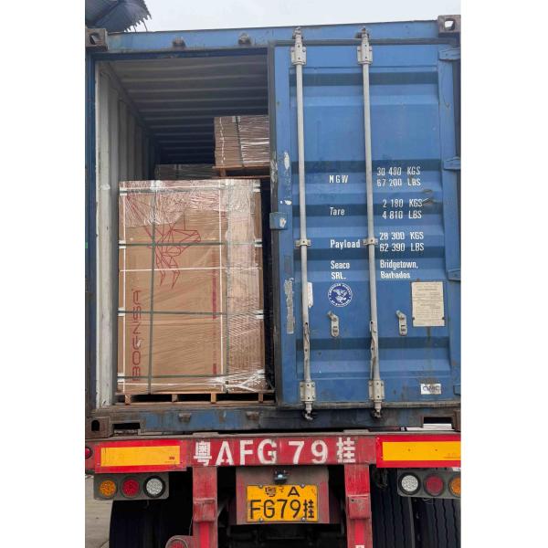 Los azulejos cerámicos aislantes duraderos para paredes internas y externas y duraderos