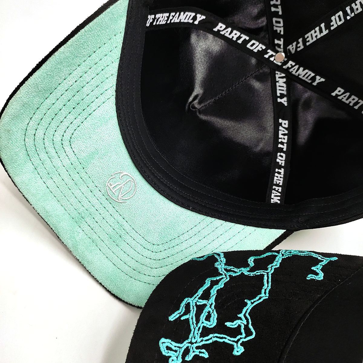 3D Embroider Logos Brim Baseball Caps Cotton And Suede Custom Interior Tape 5 Panels Back Tag Full Black