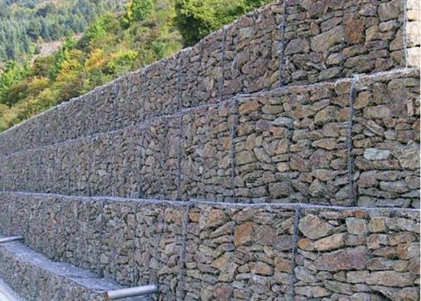 PVC Coated Gabion Wire Mesh Panels Hexagonal Hole For Highwall Protection