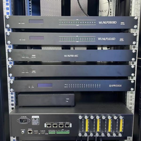 100 дБ Ethernet-соединение Dante Sound Controller Внешнее питание
