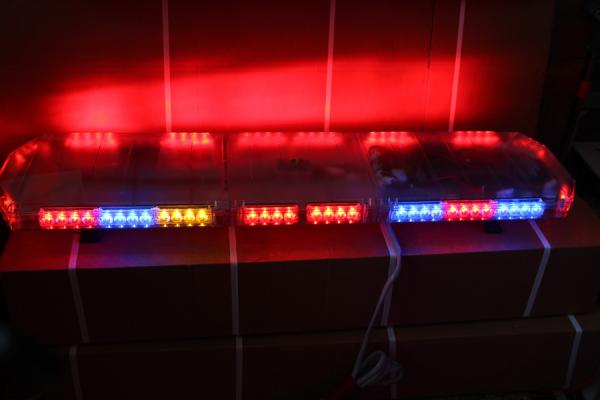 1W 48'' super bright LED warning LED lightbar with speaker , Puentes de luces，BALIZA DE BARRA LED，BARRA DE LUCES ST9000