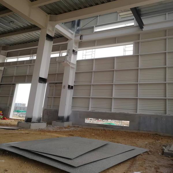 Modern Aesthetics Steel Structure Warehouse With Sandwich Panel Roofing