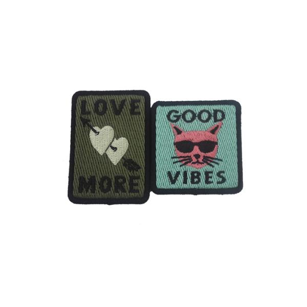 Cartoon Embroidered Logo Patches , Colorful Fashion Embroidered Patches