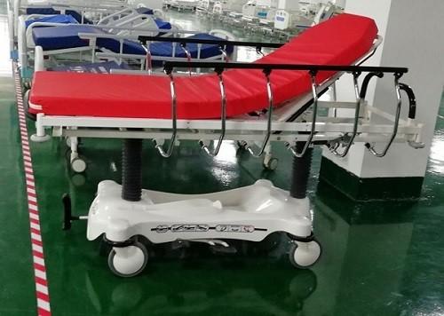PCes pacientes do trole 4 da emergência luxuoso hidráulica central de 6 polegadas que trava rodízios