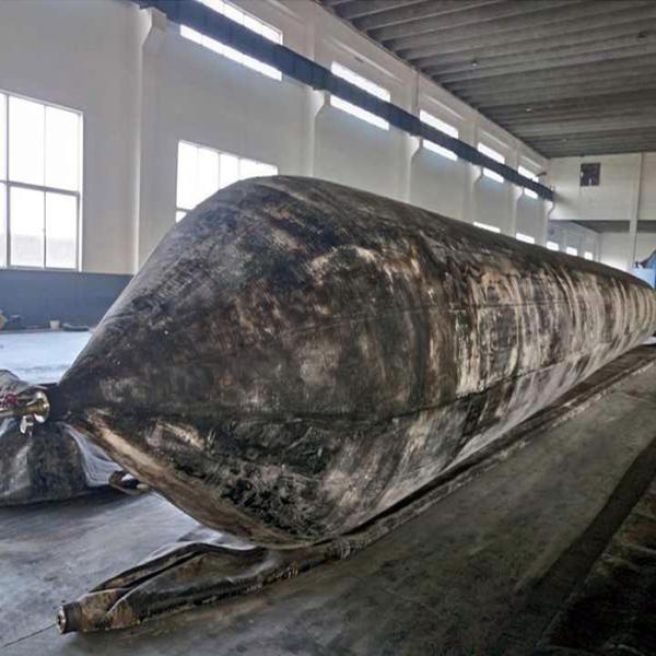 Black Boat Lifting Airbags Device High Pressure Heavy Duty Airbags For Lifting