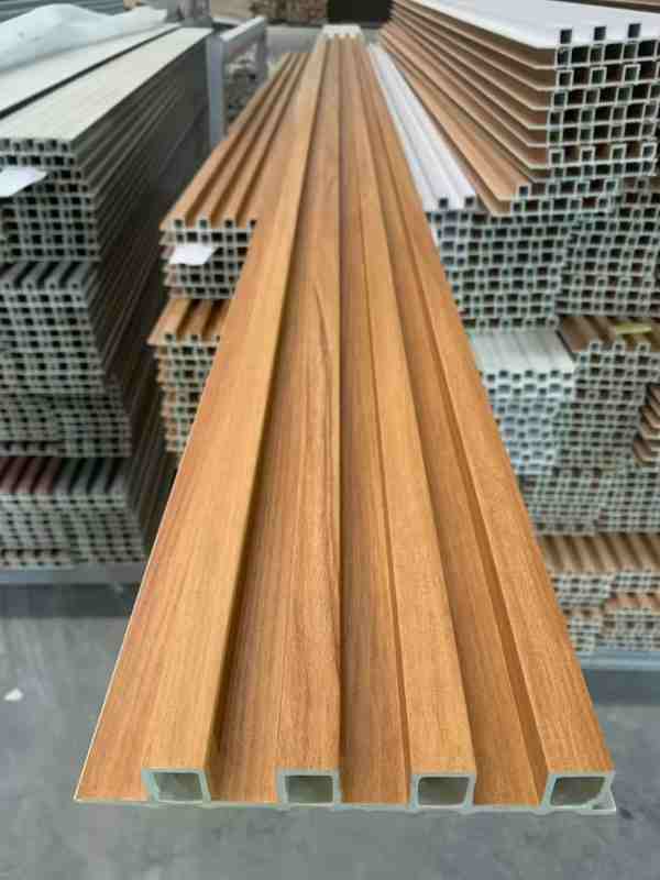 Anti-Warping Interlocking 160*24mm Interior WPC Fluted Slat Wall Board